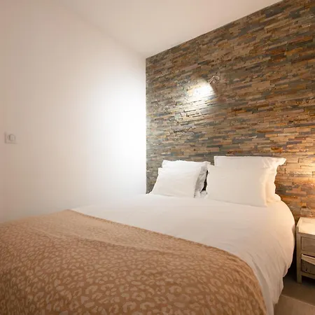 Le Victoria, Centre , Et Parking Gratuit *