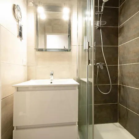 Le Victoria, Centre , Et Parking Gratuit Apartment