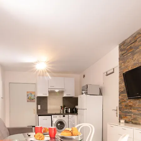 Le Victoria, Centre , Et Parking Gratuit Apartment *