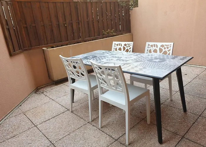 Le Victoria, Centre , Et Parking Gratuit Διαμέρισμα *