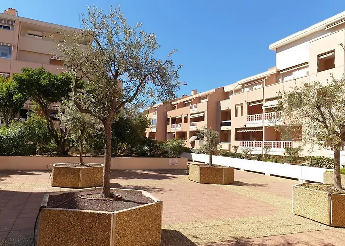 Le Victoria, Centre , Et Parking Gratuit *