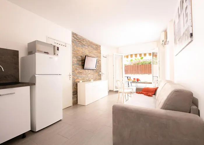 Le Victoria, Centre , Et Parking Gratuit Apartament *